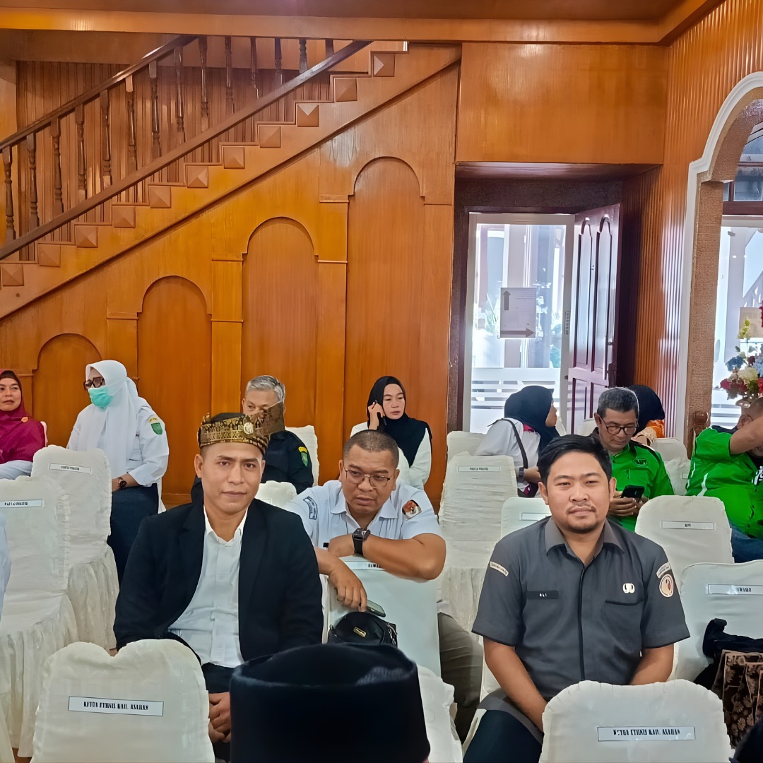 Ketua Bawaslu Asahan Paringgonan Siregar Menghadiri Rapat Paripurna DPRD Kabupaten Asahan