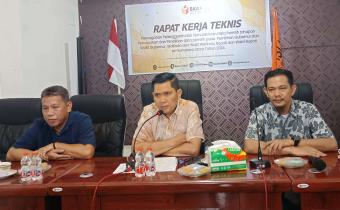 ketua narasumber